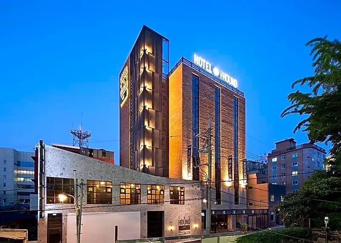 The Hound 2* Busan