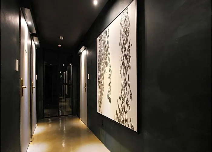 Hotel The Hound