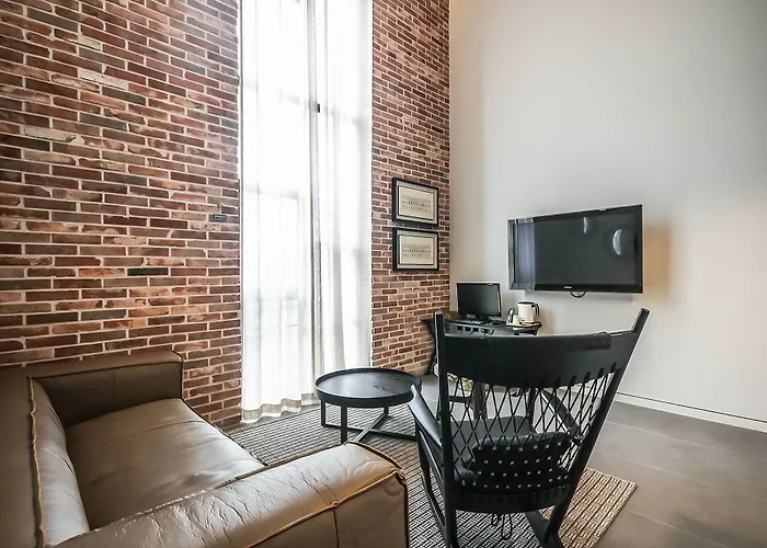 The Hound Hotel Busan